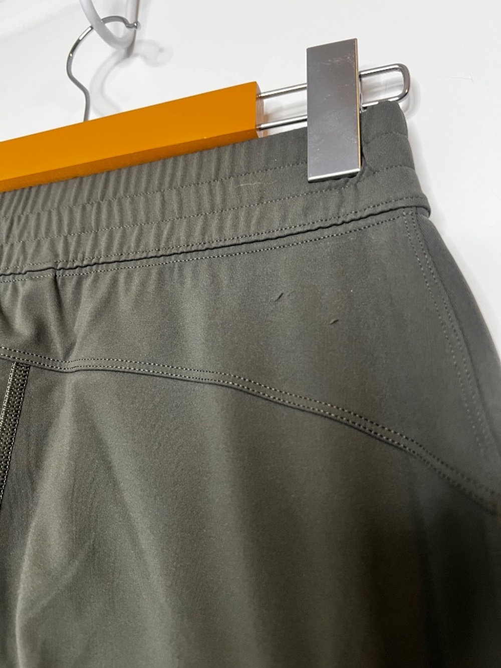 Babaton Dark Olive Green Pull-On Pants – Size 2XS - Picture 5 of 8
